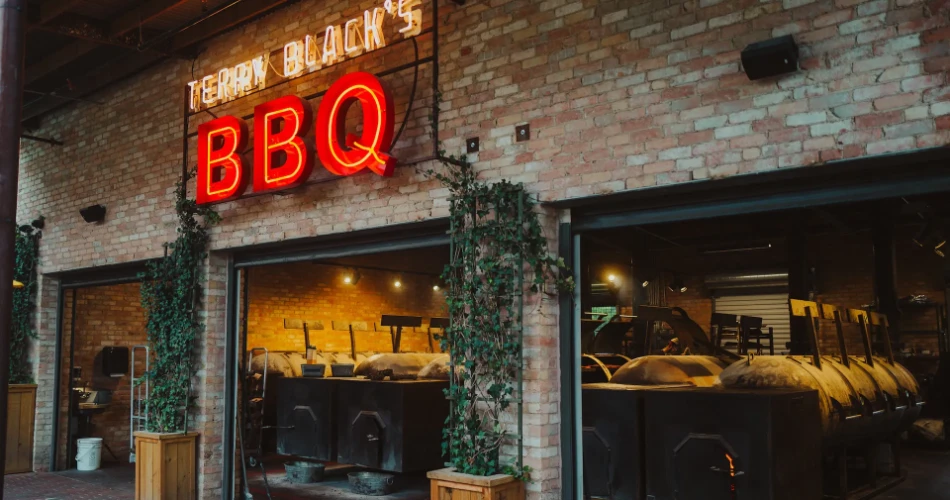 10 أشياء يمكن القيام بها في دالاس للأزواج